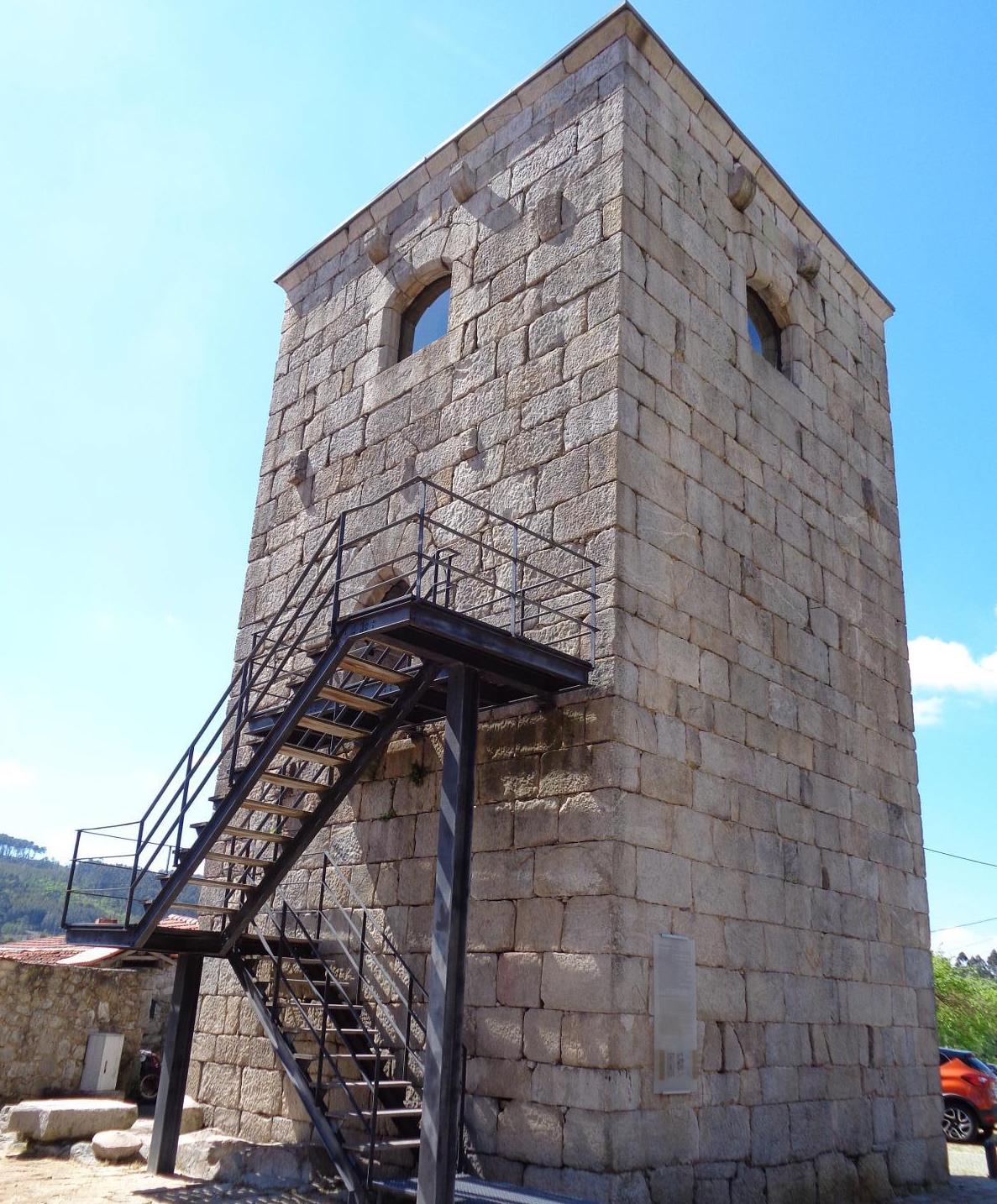 Torre Medieval de Alcofra