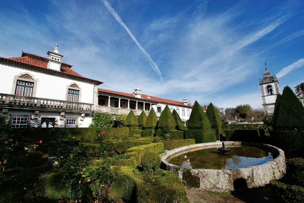 Jardins-da-Casa-de-Santar-1-1024x683-1